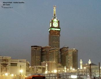 L'Al-Bait Abraj Towers, noto anche come Mecca Royal Hotel Clock Tower
