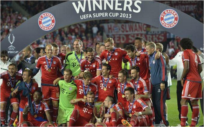 Foto festeggiamenti Bayern Monaco vince supercoppa Uefa