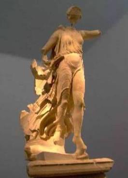 Statua di Olimpia